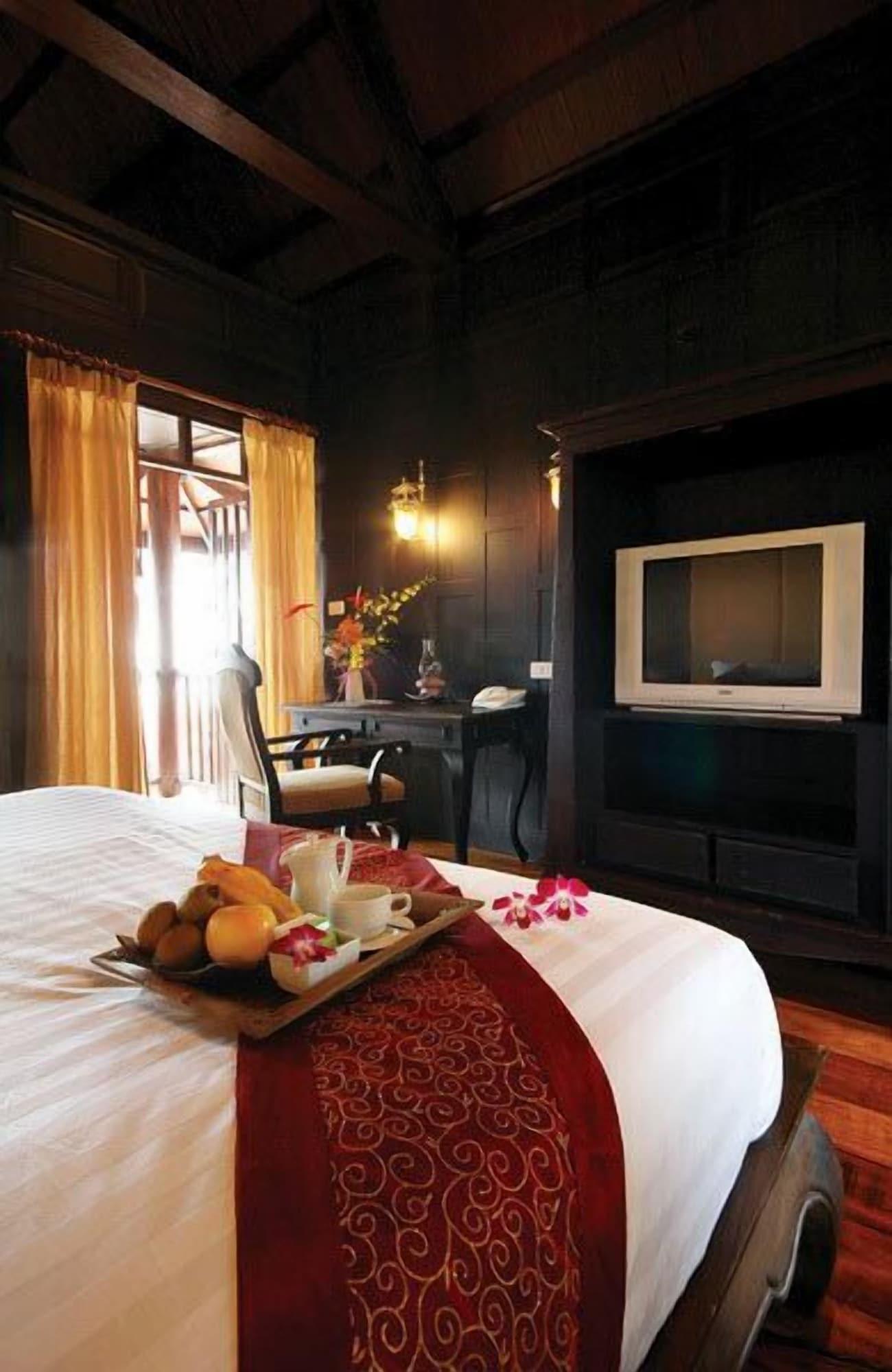 Takolaburi Cultural Resort Khao Lak Eksteriør billede
