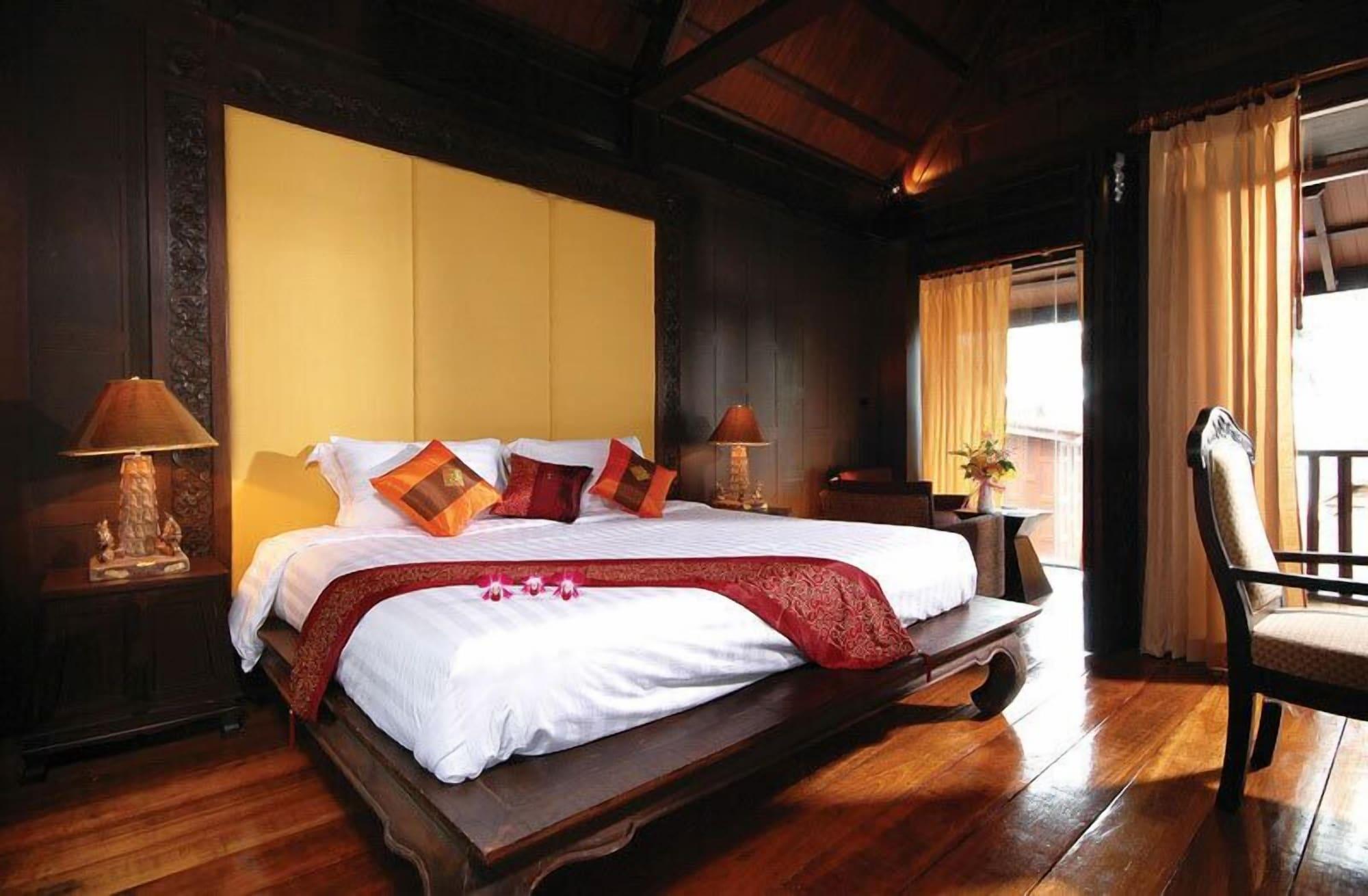 Takolaburi Cultural Resort Khao Lak Eksteriør billede