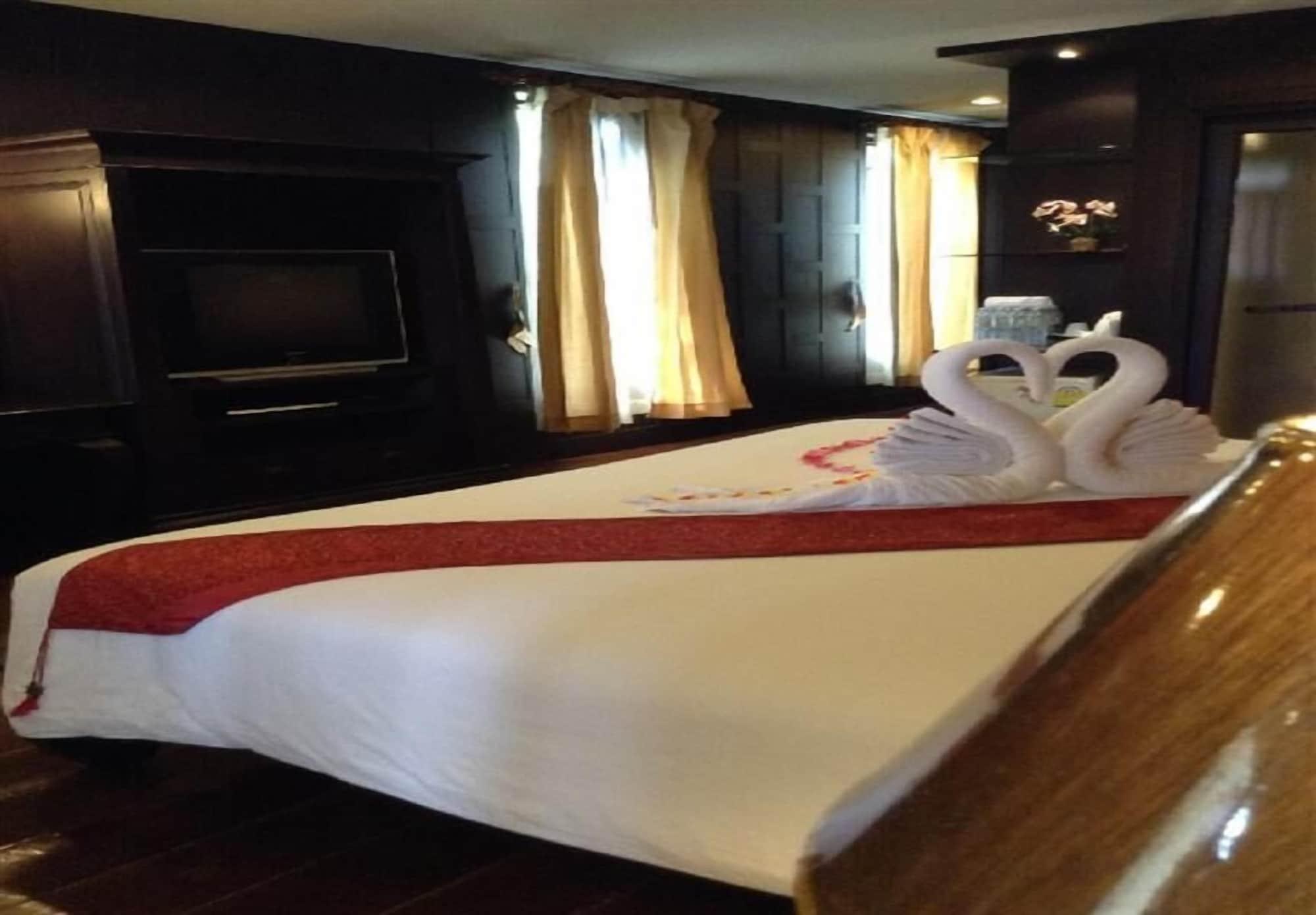 Takolaburi Cultural Resort Khao Lak Eksteriør billede