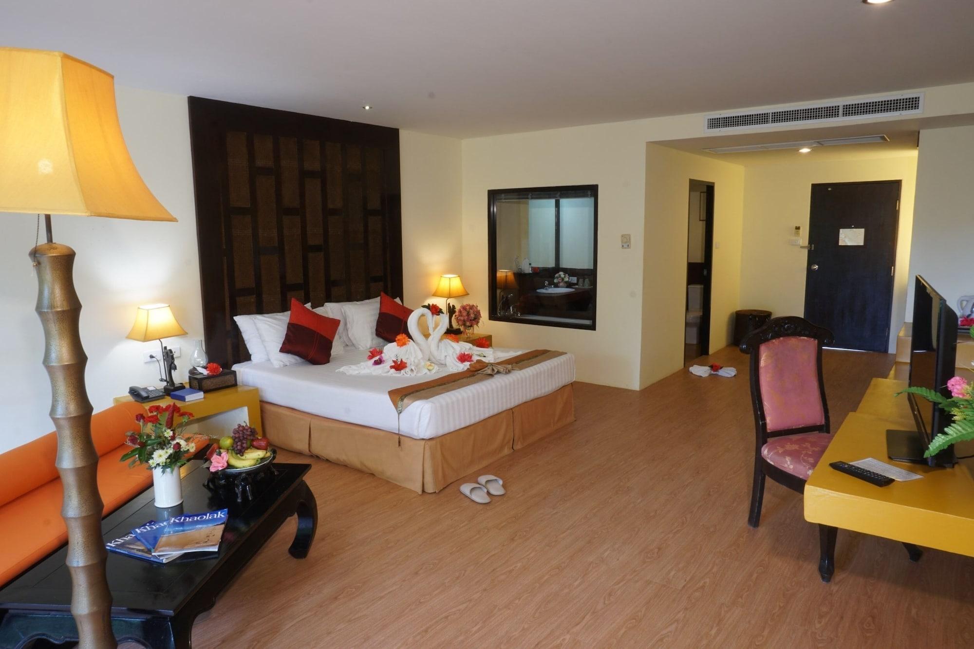Takolaburi Cultural Resort Khao Lak Eksteriør billede