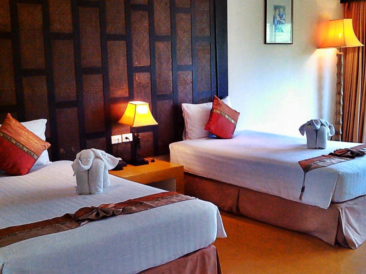 Takolaburi Cultural Resort Khao Lak Eksteriør billede