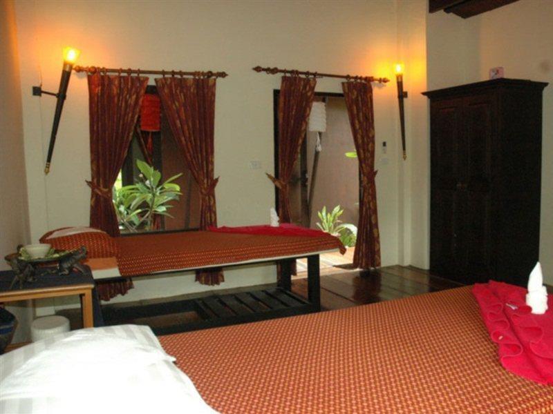 Takolaburi Cultural Resort Khao Lak Eksteriør billede