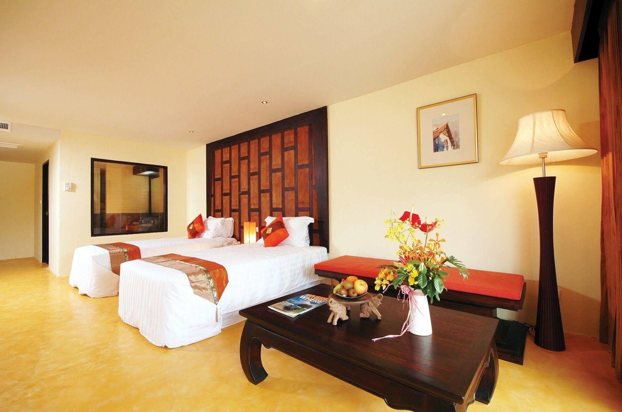 Takolaburi Cultural Resort Khao Lak Eksteriør billede